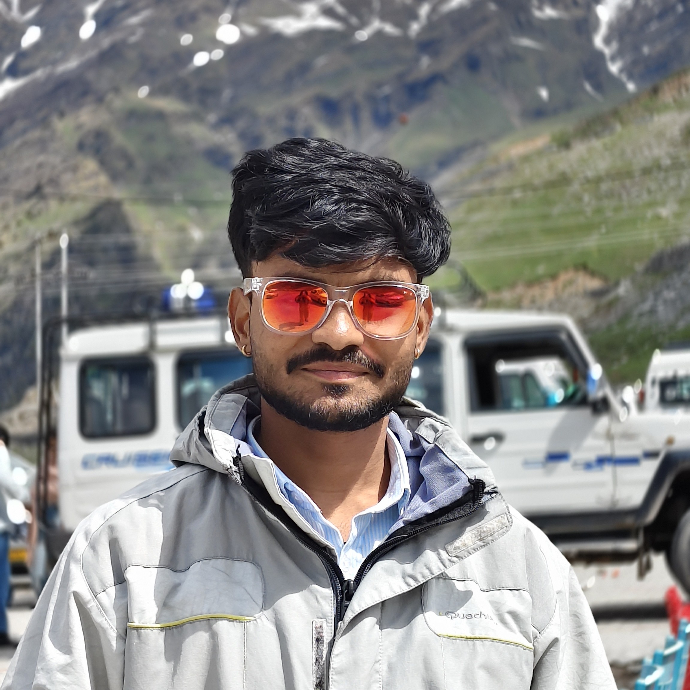 Nitin Mehta, Founder and CEO of Puffx Host